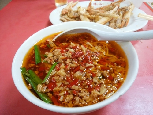 「台湾ラーメン＋紹興酒」@矢場味仙の写真