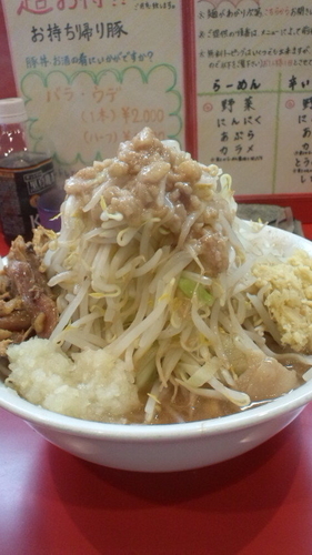 「小ラーメン　とろ～り玉子＋たまねぎ＋しょうが＋鶏ほぐし」@麺屋 桐龍の写真