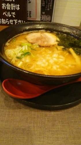 「中華そば細麺」@中華蕎麦 御輿の写真