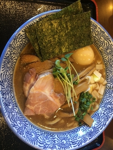 「【特製】濃厚豚骨魚介らーめん」@麺処 いぐさの写真