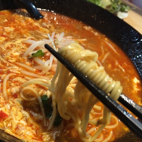 「辛めん（小辛）」@トマトラーメンと辛めん 三味の写真