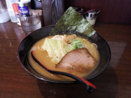 「とんこつ正油」@らーめん行者の写真