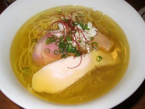 「塩ラーメン　800円」@ラーメン屋 トイ・ボックスの写真