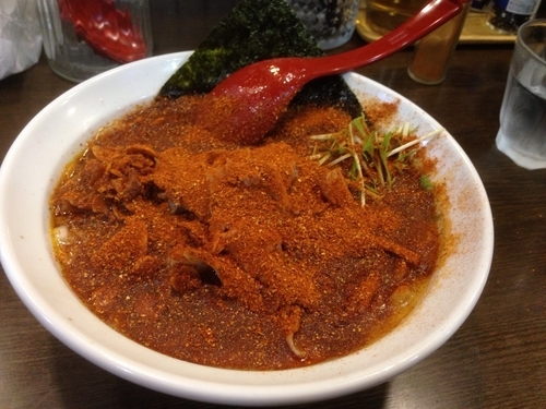 「濃厚レッド 太麺840円」@濃厚道場 幸手本部の写真