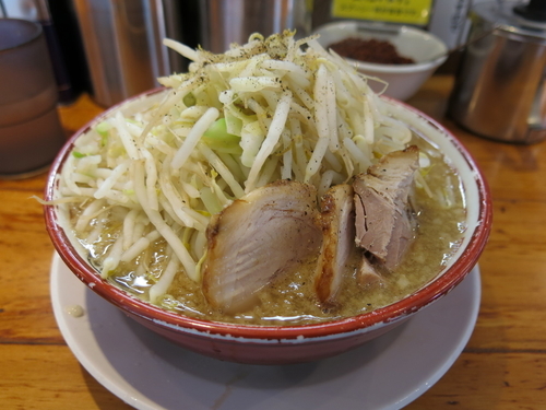 「麺少なめ玉子付：780円」@らーめん バリ男 新橋本店の写真