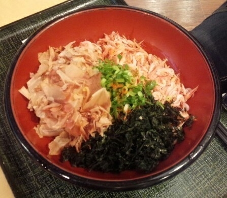 「駿河湾産桜海老ぶっかけ850円」@駿河庵の写真