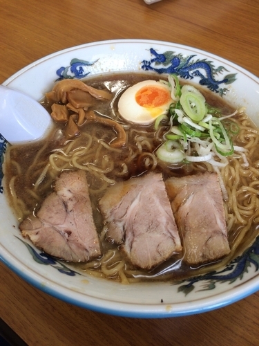 「醤油らーめん」@旭川ラーメン ゆーからの写真