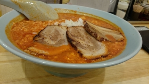 「味噌タンタンメン  チャーシュー、タマネギ」@ニュータンタンメン 川口店の写真