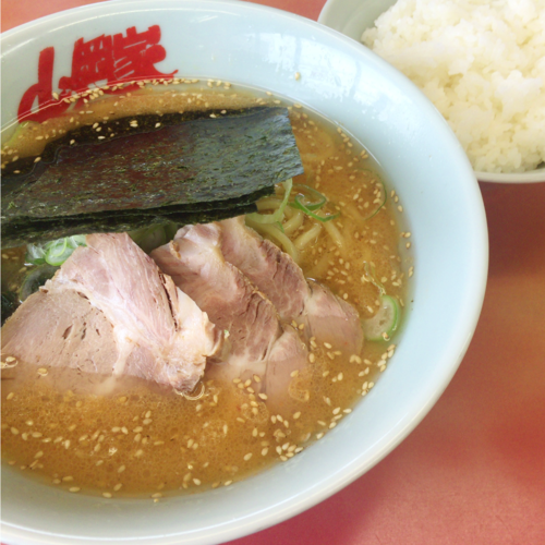 「特製味噌ラーメン（アブラ多め）　720円　チャーシュー２枚」@ラーメン山岡家 太田店の写真