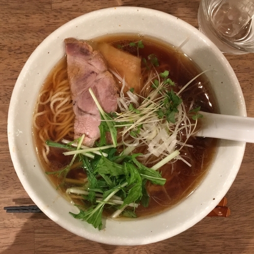 「らーめん醤油 800円」@らーめんshigetomiの写真