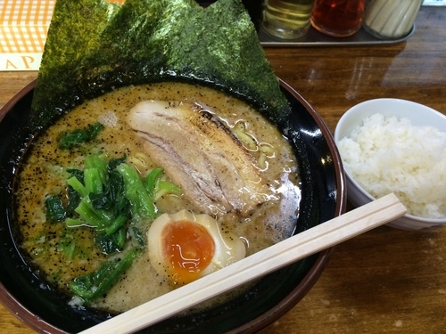 「極上マー油ラーメン【750円】」@うまみ屋の写真