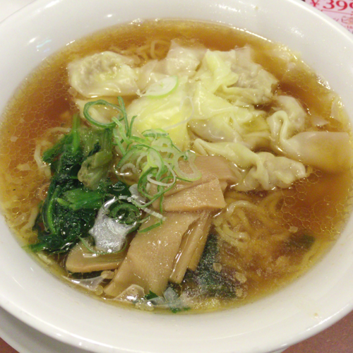 「シルキーポークのワンタン麺　599円（税抜）」@バーミヤン 太田内ヶ島店の写真