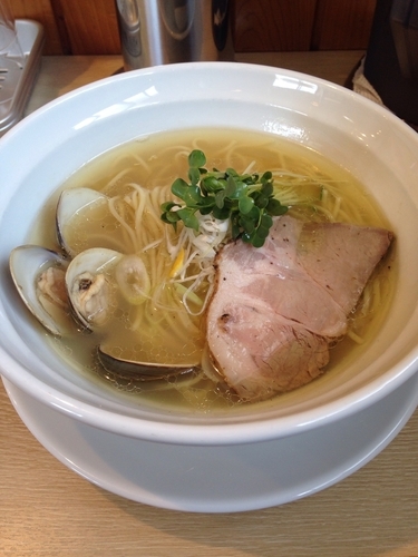 「蛤塩そば」@麺屋壱心の写真