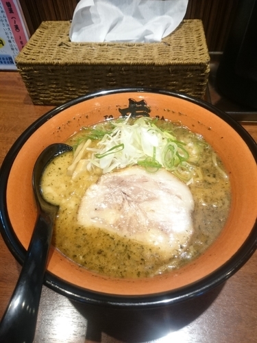 「虎王(ﾄﾗｷﾝｸﾞ) @880円」@虎の写真