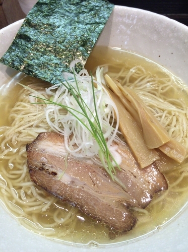 「塩ラーメン 750円 大盛無料」@中華蕎麦きみのの写真