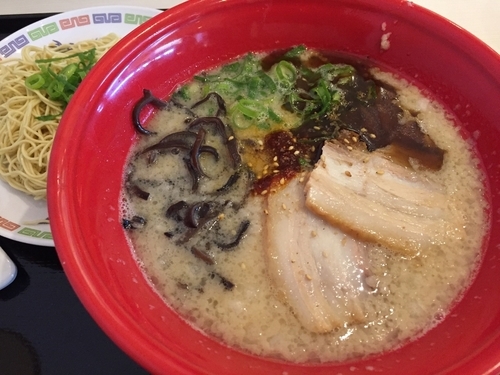 「赤まる」@RAMEN EXPRESS 博多一風堂 三井アウトレットモール入間店の写真