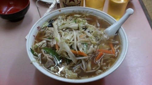 「ヤサイ麺ニンニク入_550円」@中華料理 味楽の写真