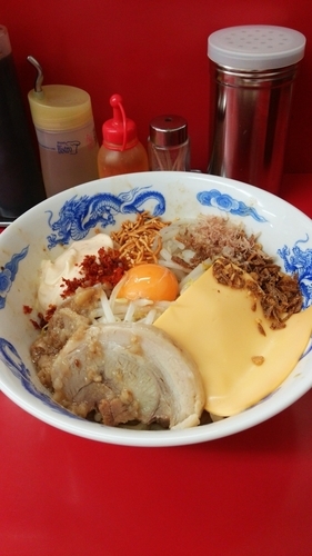 「まぜそば並 ニンニクなし 全増し」@ジャンクガレッジ 北浦和店の写真