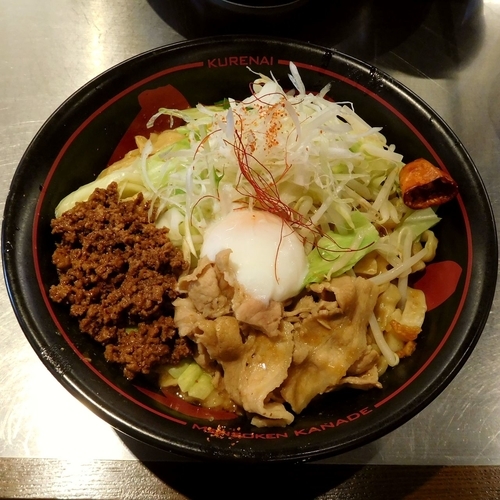 「紅まぜそば（温玉付 大盛 900円）」@麺創研 紅 国分寺の写真