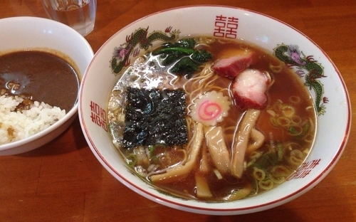 「ラーメン＋スモールカレーライス(760円＋400円)」@下前商店の写真