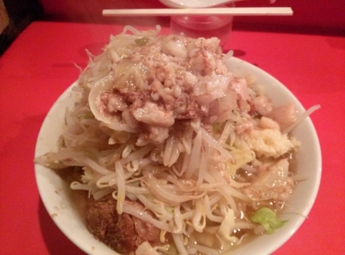 「小ラーメン  野菜ニンニク脂カラメ」@ラーメン二郎 府中店の写真