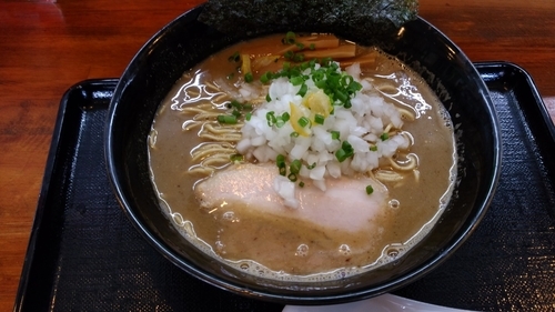 「濃厚豚骨煮干し中華そば」@煮干し中華そば つけ麺 海猫の写真