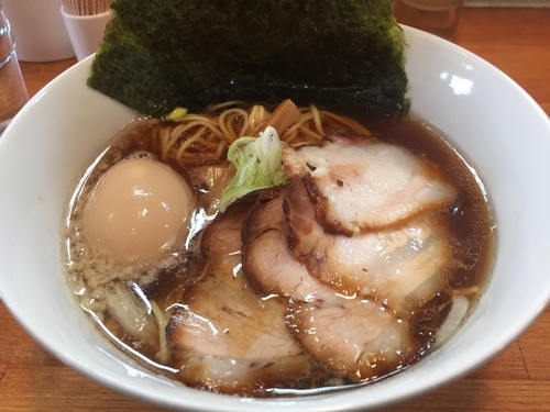 「特選中華そば」@中華そば 閃の写真