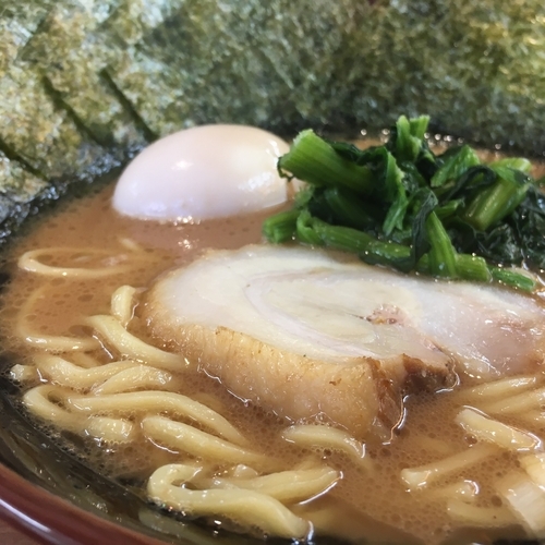 「ラーメン 海苔 味玉 ライス無料」@濃厚豚骨汁 横浜家系ラーメン 花木家 経堂本店の写真