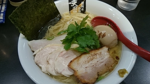 「特鶏白醤油」@超純水採麺 天国屋の写真