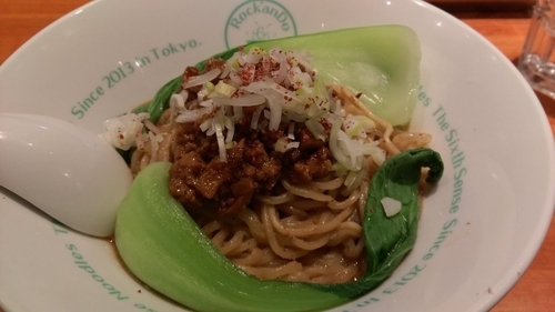 「汁なし担々麺」@麺屋 六感堂 Rock'anDoの写真