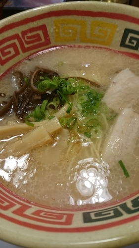「九州じゃんがらラーメン680円」@東京じゃんがら 丸の内店の写真