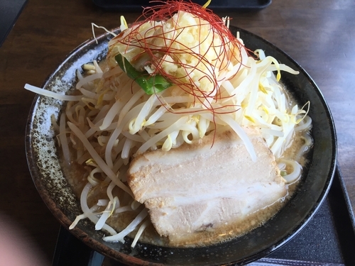 「豚基本_野菜増し（大盛）」@麺賊喜三郎の写真