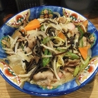 本格長崎ちゃんぽん（880円）