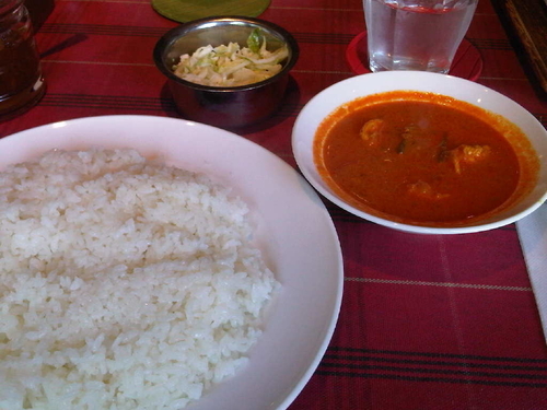 「ゴア風エビカレー(1340円・ワンカレーランチ・ライス選択)」@純印度料理 AJANTAの写真