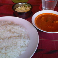 ゴア風エビカレー(1340円・ワンカレーランチ・ライス選択)