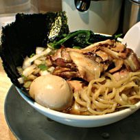 「肉増バラそば（醤油）＋大盛＋海苔まし＋ほうれん草」@バラそば屋 町田店の写真