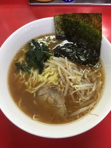 「ラーメン（トンコク）500円」@うまいラーメン 小滝橋店の写真