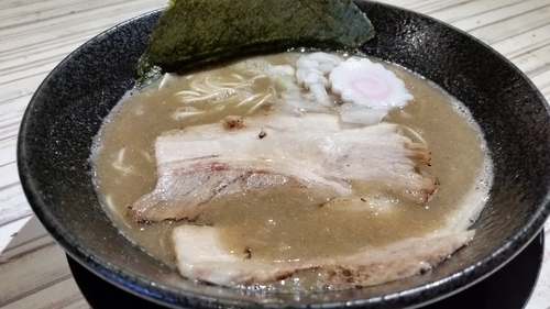 「濃厚ラーメン690円」@濃厚商店の写真