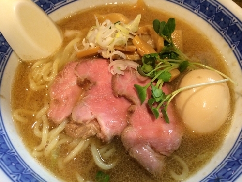 「ラーメン（700円）特増し（300円）エビスビール（500円）」@燦燦斗の写真
