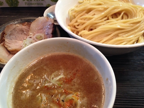 「つけ麺 + 肉盛り」@麺屋 和利道 waritoの写真
