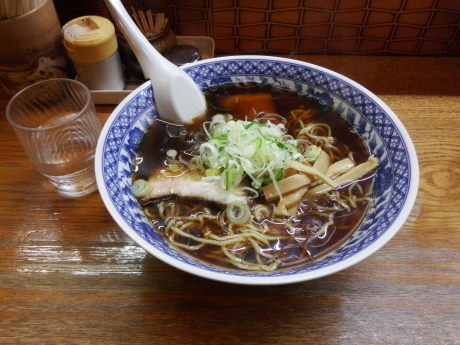 「正油ラーメン」@なかよし 苫小牧店の写真