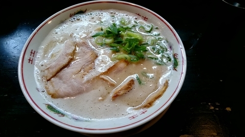 「佐賀ラーメン」@博多ラーメン のんぶーの写真