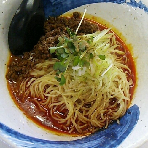 「成都式汁なし担々麺（600円）＋半ライス（100円）」@あぢとみ食堂の写真