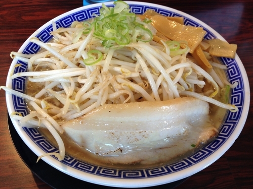 「ノーマル（中・醤油）　730円」@らーめん伏竜 本店の写真