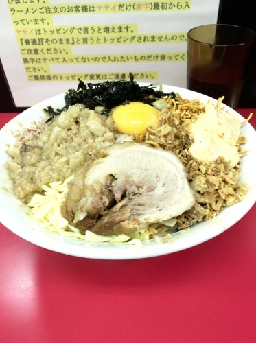 「汁なし大  ニンニク以外全増し」@ラーメン一心の写真