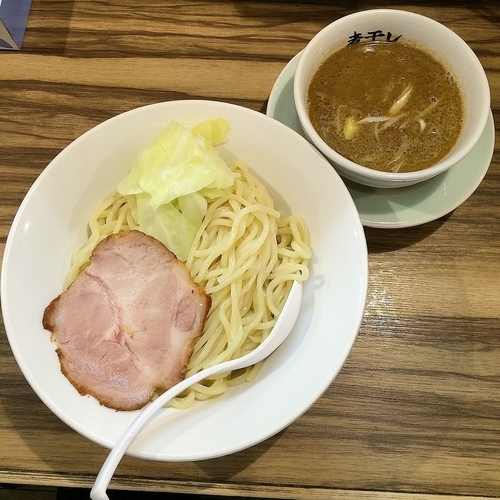 「煮干しつけめん（中盛）　￥７９０」@つけめん油そば 五丁目煮干しの写真