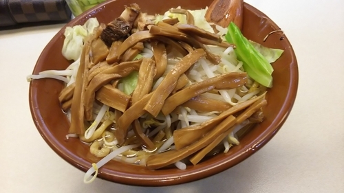 「中華そば 肉 メンマ入り 中盛」@極太清流らーめんの写真