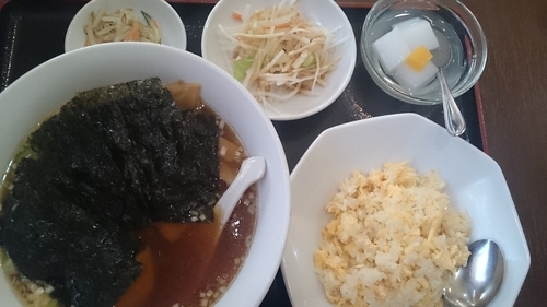 「岩のり煮玉子ラーメン・醤油 セット」@美食苑の写真