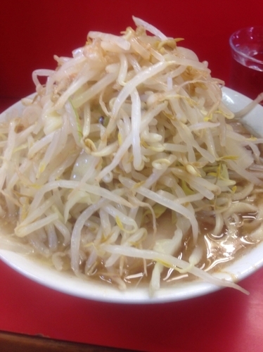「小ラーメン　野菜　にんにく、からめ、脂」@ラーメン二郎 三田本店の写真