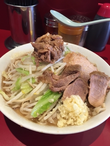 「小 アブラ少なめ ニンニク からめ」@ラーメン二郎 荻窪店の写真